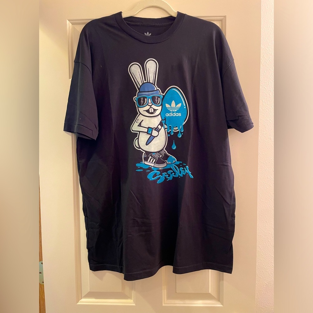 Adidas Merch tee new - Picture 1 of 2